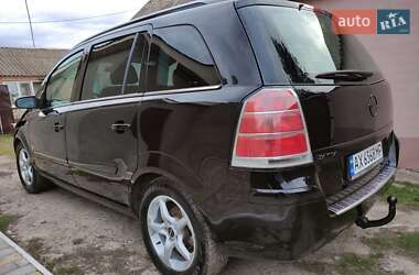 Минивэн Opel Zafira 2007 в 