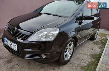 Минивэн Opel Zafira 2007 в 