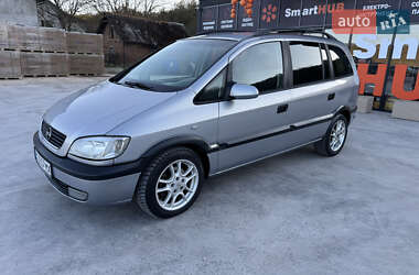 Минивэн Opel Zafira 2000 в 