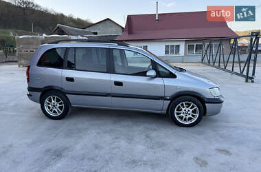 Минивэн Opel Zafira 2000 в 