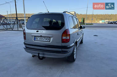 Минивэн Opel Zafira 2000 в 