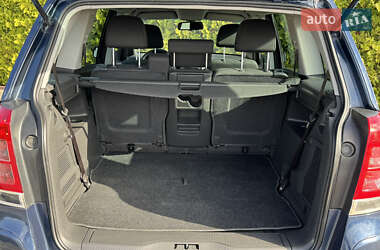 Мінівен Opel Zafira 2011 в 