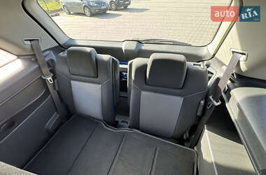 Мінівен Opel Zafira 2011 в 