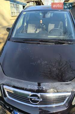Минивэн Opel Zafira 2008 в 