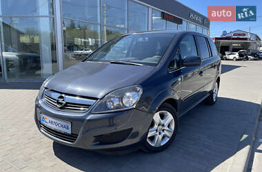Минивэн Opel Zafira 2010 в Полтаве