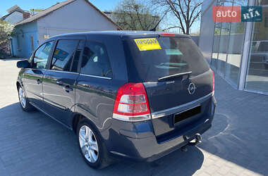 Мінівен Opel Zafira 2010 в 