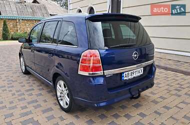 Минивэн Opel Zafira 2007 в 