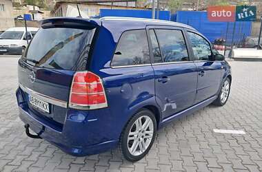 Минивэн Opel Zafira 2007 в 