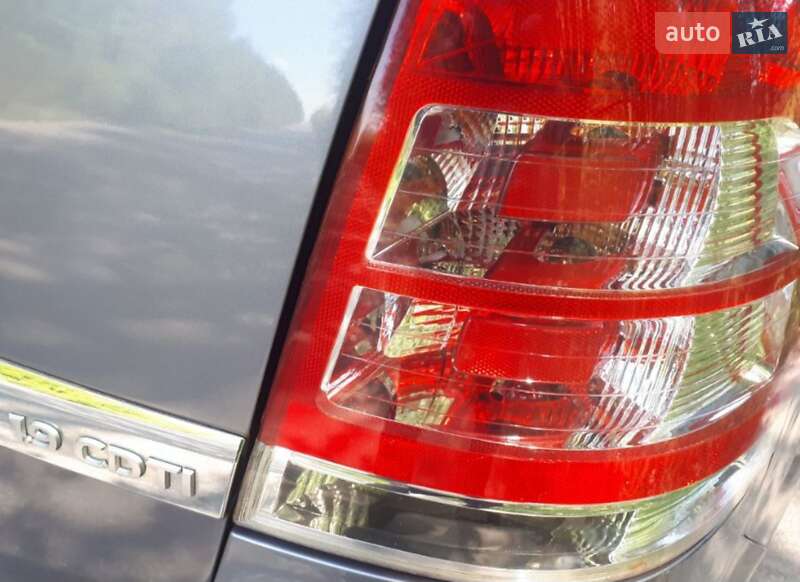 Минивэн Opel Zafira 2008 в Рогатине