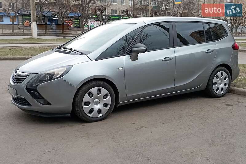 Минивэн Opel Zafira 2011 в Краматорске фото Минивэн Opel Zafira 2011 в Краматорске