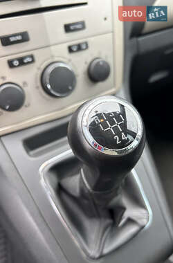Минивэн Opel Zafira 2008 в 