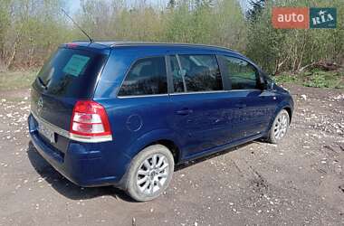 Минивэн Opel Zafira 2011 в Самборе