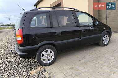 Минивэн Opel Zafira 2002 в 