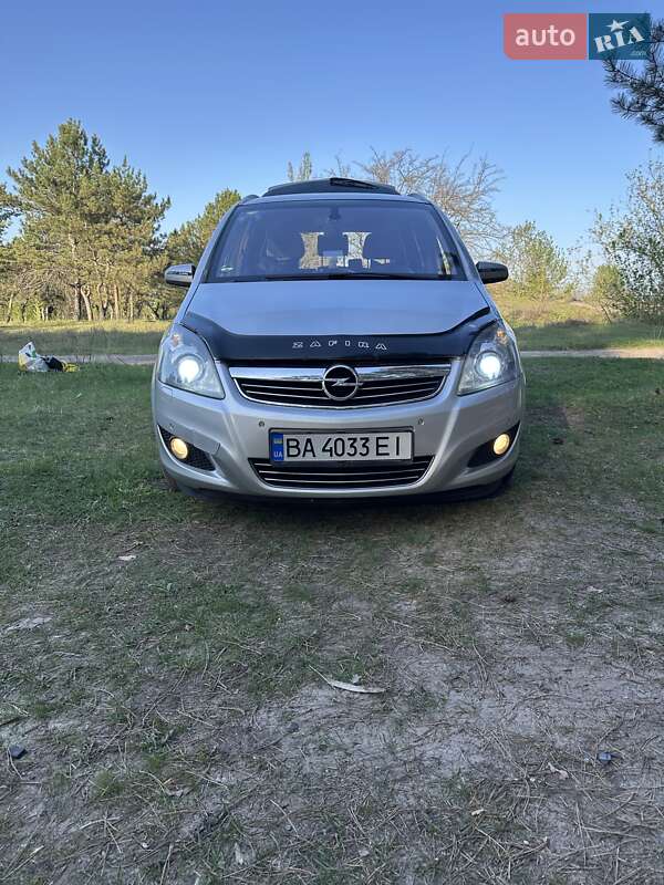 Opel Zafira 2009