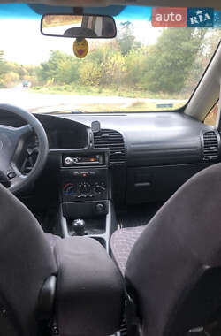 Мінівен Opel Zafira 2001 в 