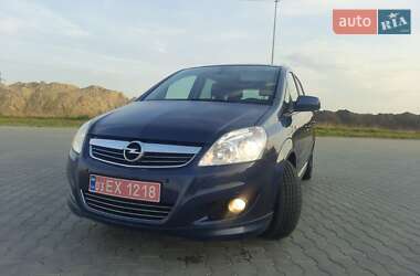 Мінівен Opel Zafira 2011 в Луцьку