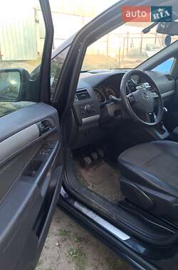 Минивэн Opel Zafira 2009 в 
