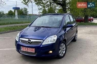 Минивэн Opel Zafira 2008 в 