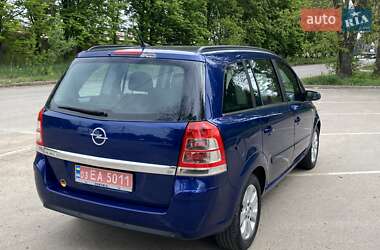 Минивэн Opel Zafira 2008 в 