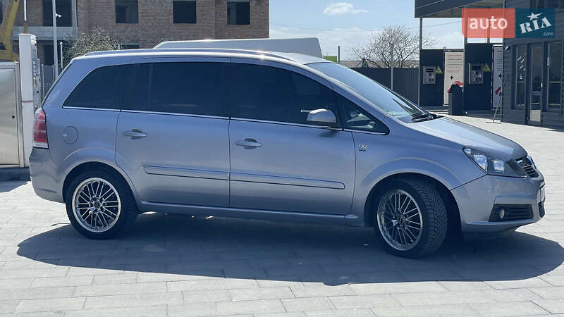 Мінівен Opel Zafira 2007 в Самборі