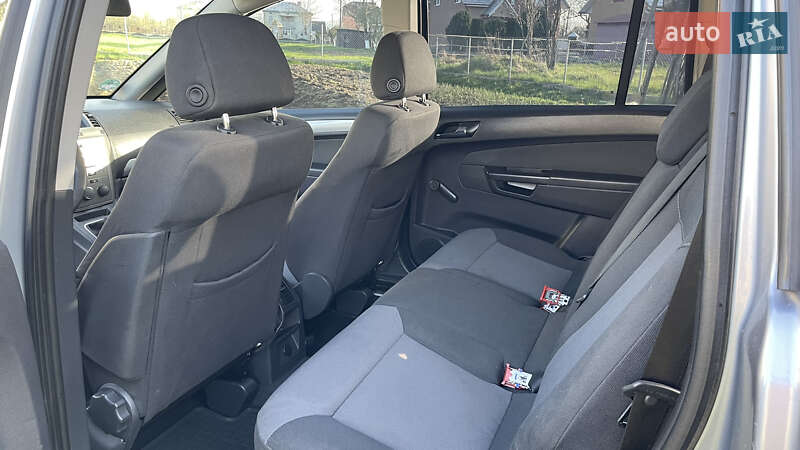 Мінівен Opel Zafira 2007 в Самборі