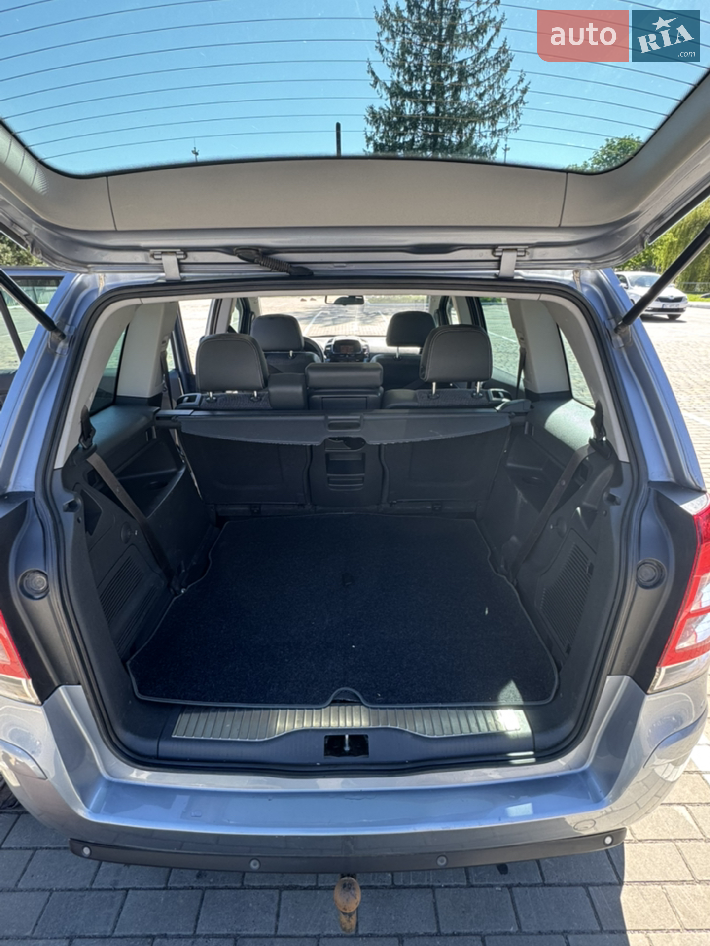 2010 Opel Zafira - мініатюра 17