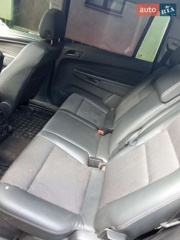 Мінівен Opel Zafira 2005 в Городенці