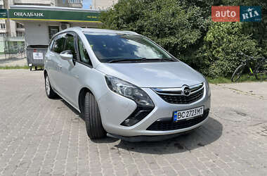 Мінівен Opel Zafira 2016 в 
