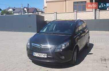 Мінівен Opel Zafira 2012 в Івано-Франківську