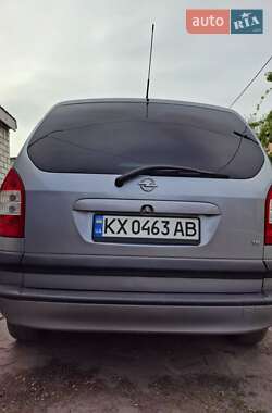 Мінівен Opel Zafira 2004 в 
