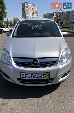 Мінівен Opel Zafira 2009 в 