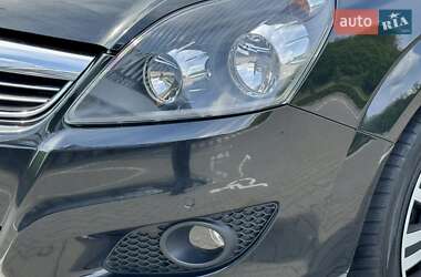 Мінівен Opel Zafira 2013 в 