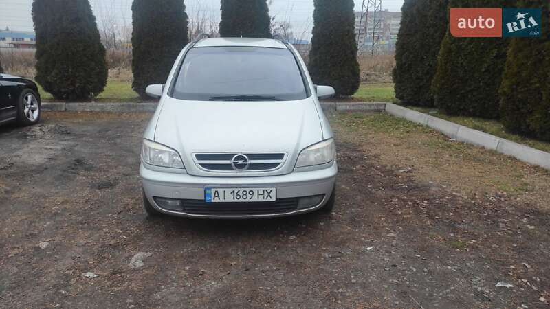 Opel Zafira 2004