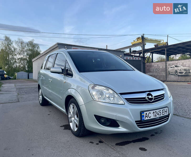 Мінівен Opel Zafira 2009 в Нововолинську фото 15 Мінівен Opel Zafira 2009 в Нововолинську