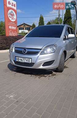 Минивэн Opel Zafira 2013 в Виннице