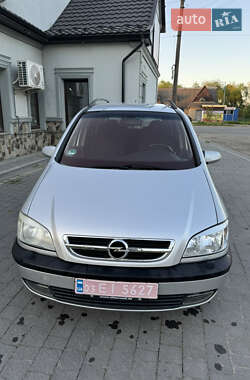 Минивэн Opel Zafira 2003 в 