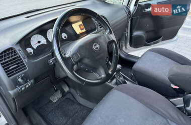 Минивэн Opel Zafira 2003 в 