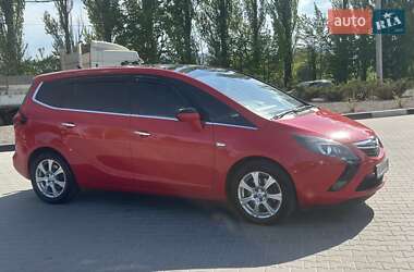 Минивэн Opel Zafira 2012 в 
