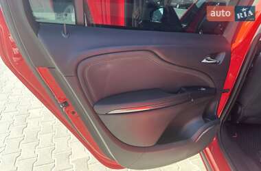 Минивэн Opel Zafira 2012 в 
