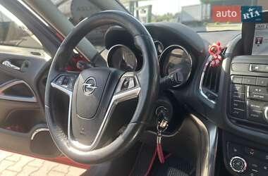 Минивэн Opel Zafira 2012 в 