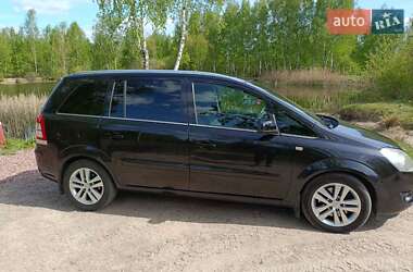 Минивэн Opel Zafira 2009 в 