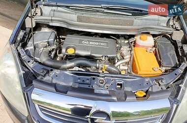 Минивэн Opel Zafira 2009 в 