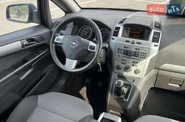 Мінівен Opel Zafira 2009 в 