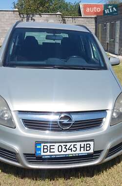 Минивэн Opel Zafira 2007 в 
