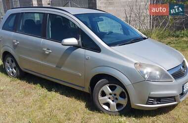Минивэн Opel Zafira 2007 в 