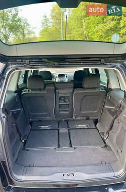 Минивэн Opel Zafira 2009 в 