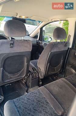 Мінівен Opel Zafira 2001 в 