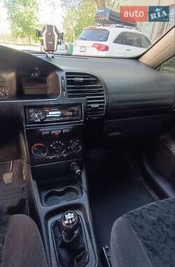 Мінівен Opel Zafira 2001 в 