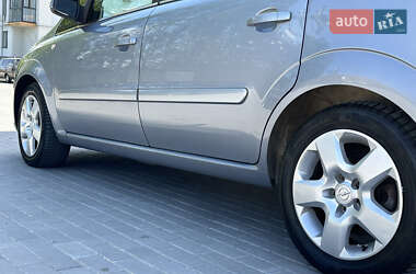 Мінівен Opel Zafira 2006 в 