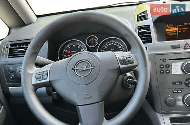 Мінівен Opel Zafira 2006 в 